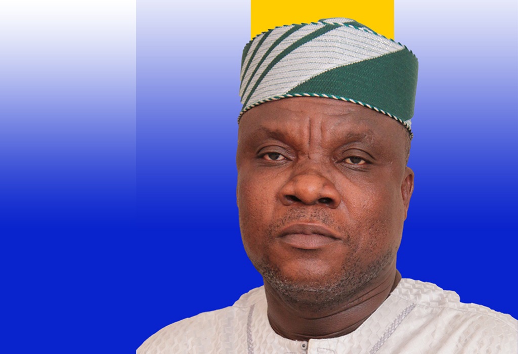 Dr Jacques AYADJI