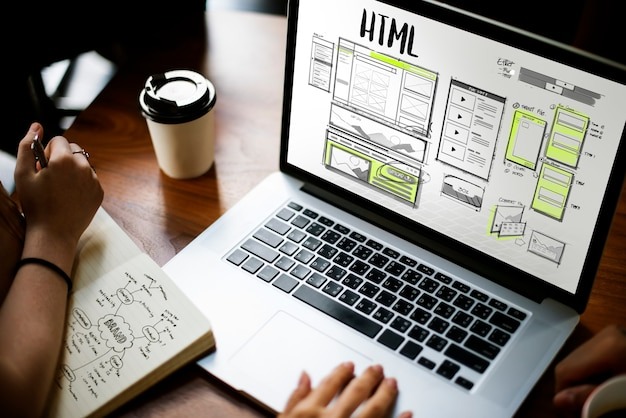 Lire la suite à propos de l’article Pourquoi un Site Web Professionnel est Indispensable pour le Succès de Votre Entreprise